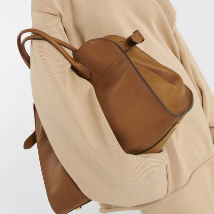 2023 Margaux15 Handbag Cowhide High-Capacity Commuter Bag the Suede Row lcu Soft