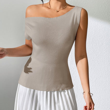 Single Shoulder Short Sleeve Knit Top