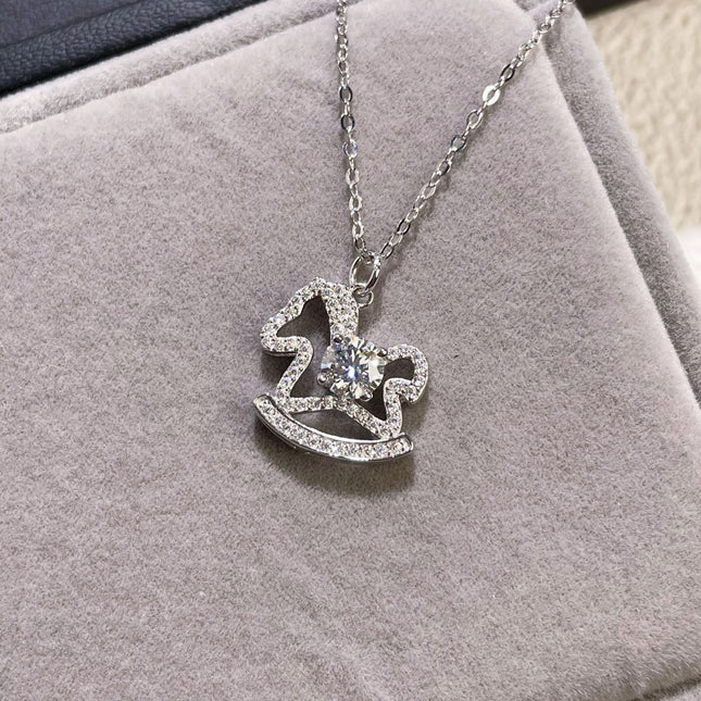 1e7572ee-6dc6-495d-9c33-8d5a8b6f9d03-Max