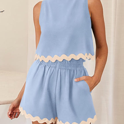 Contrast Trim Round Neck Top and Shorts Set