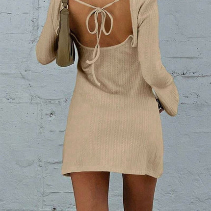 Backless Round Neck Long Sleeve Mini Dress