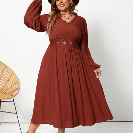 Plus Size Lace Detail V-Neck Balloon Sleeve Dress