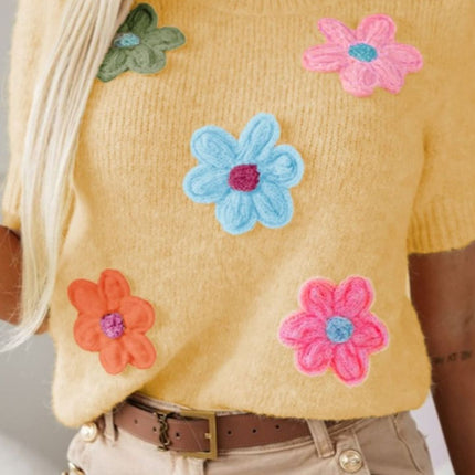 Flower Round Neck Short Sleeve Sweater