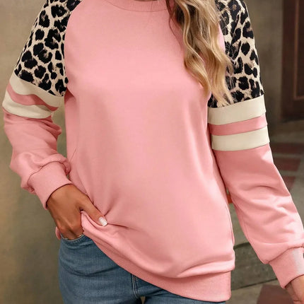 Leopard Round Neck Long Sleeve Sweatshirt