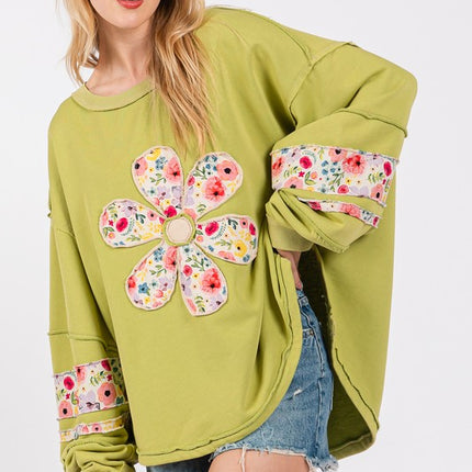 SAGE + FIG Daisy Patch Applique Long Sleeve Sweatshirt