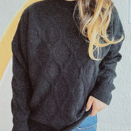 Diamond Round Neck Long Sleeve Sweater