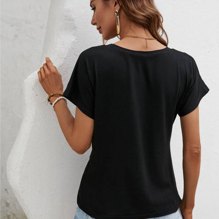 Asymmetric Hem Round Neck T-Shirt