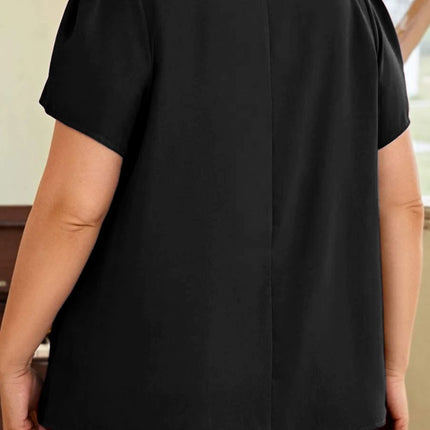 Plus Size Round Neck Short Sleeve Blouse