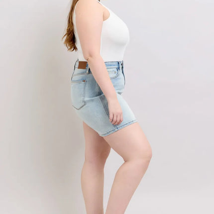 493ff732-28e9-479f-a6ba-643361b681af-Max