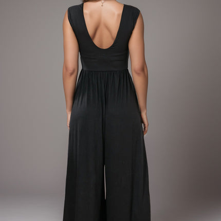 Round Neck Sleeveless Jumpsuit with Pockets