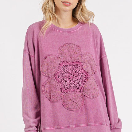 Mittoshop Flower Patch Side Slit Mineral Wash Round Neck Sweatshirt