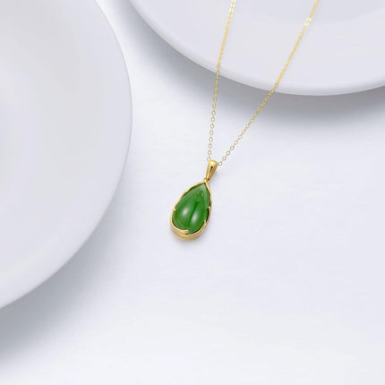 14K Gold Green Jade Tear Drop Pendant Necklace - 16 Chain
