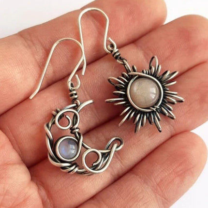 Alloy Moon & Sun Dangle Earrings