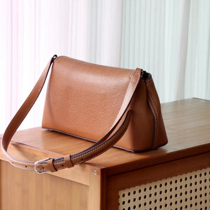 Swedish niche Toteme ladies lychee grain cowhide T-lock buckle simple commuting large-capacity shoulder Messenger bag clutch