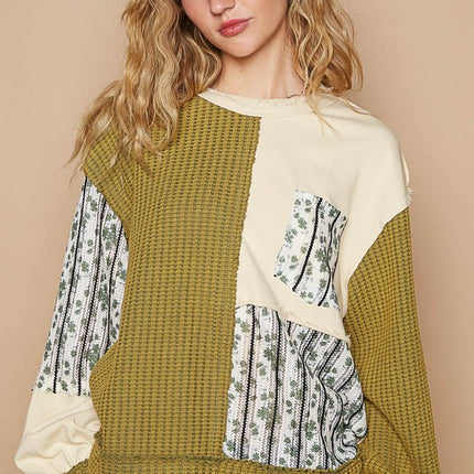 POL Exposed Seam Floral Patch Color Block Round Neck Sweatshirt