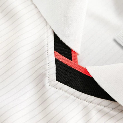 565d27a1a6f74f1cb80245ce4c6ec6b6-Max-Origin