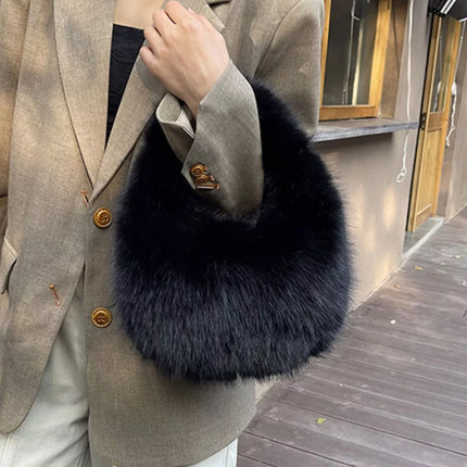 57451db9-e2f9-4f6f-9fa4-8a627eceaa14-Max-Origin