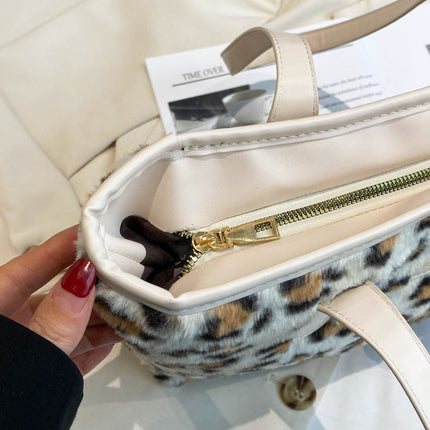 Leopard Faux Fur Tote Bag with Coin Purse