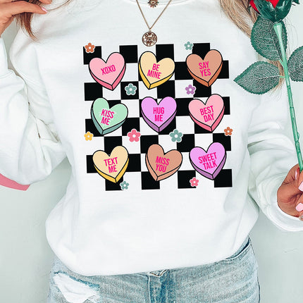 Valentine's Day Checkered Heart Long Sleeve Sweatshirt