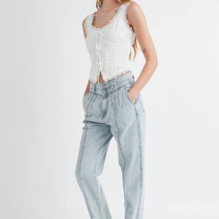 MABLE Pleated Front Detail Straight Jeans