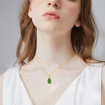 14K Gold Green Jade Tear Drop Pendant Necklace - 16 Chain