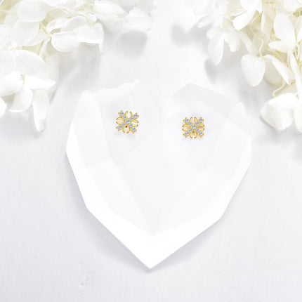 14K Gold Snowflake Cubic Zirconia Stud Earrings for Women - Fashionable s