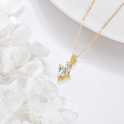 14K Gold Teardrop & Heart Shape Cubic Zirconia Pendant Necklace Elegant s for Her