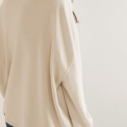 Contrast Trim Round Neck Long Sleeve Sweatshirt