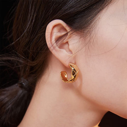Gold Metal Lightweight Geometric Hoop Earrings for Women Gifts Jewelry 42mm Diameter