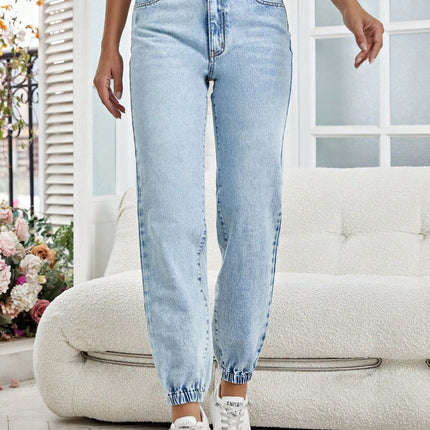 High Waist Jeans with Pockets