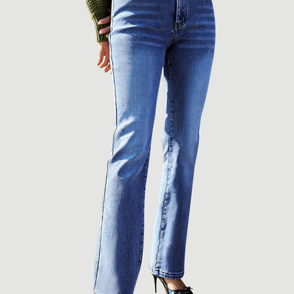 Straight Leg Jeans with Pockets