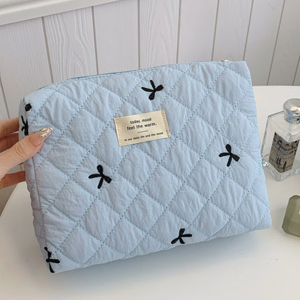 Bow Embroidered Quilted Storage Bag