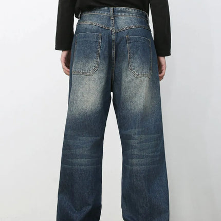 81ab4bff-5f85-44bc-b6fc-5e40b20fbed6-Max