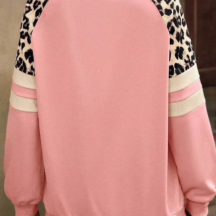 Leopard Round Neck Long Sleeve Sweatshirt