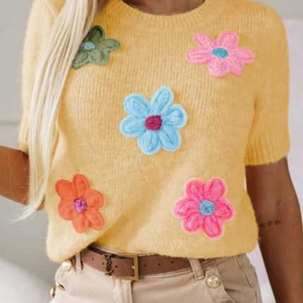 Flower Round Neck Short Sleeve Sweater