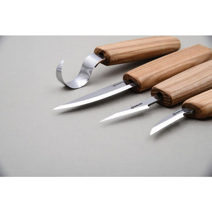 4 Knife Set with Tool Roll