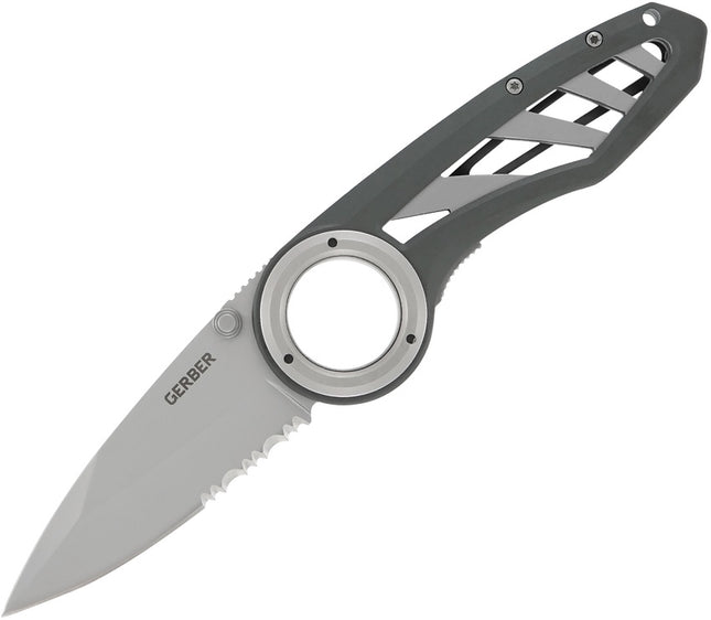 Remix Linerlock Serrated