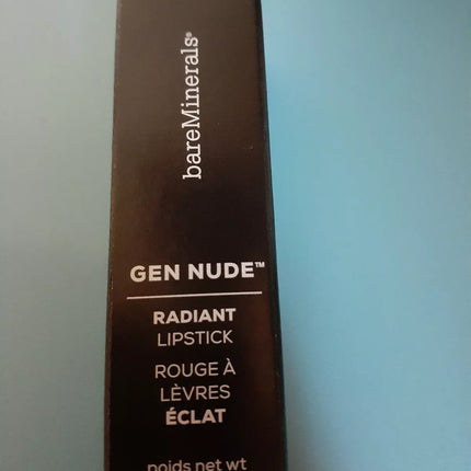 Lápiz labial Kitty Radiant GEN NUDE™ de BARE MINERALS