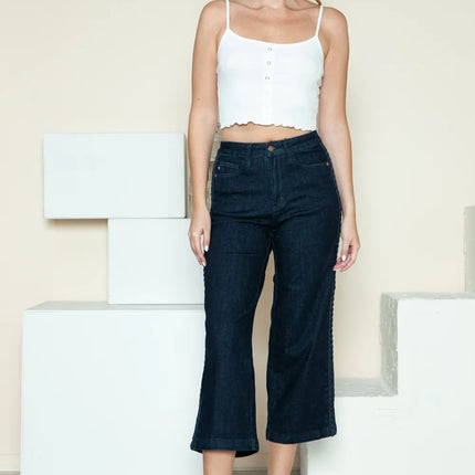 a6e071f7-d293-40bf-a23c-4b4fc8acdb42-Max