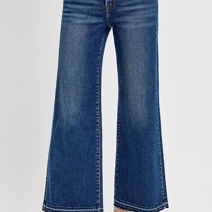 ab77f3dd-c8db-4bdf-a5ca-4455b7e607dc-Max