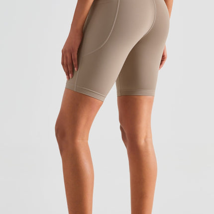 Pocketed High Waist Active Shorts