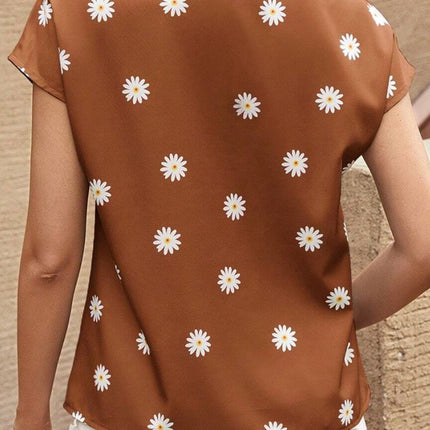 Daisy Printed Round Neck Short Sleeve Blouse