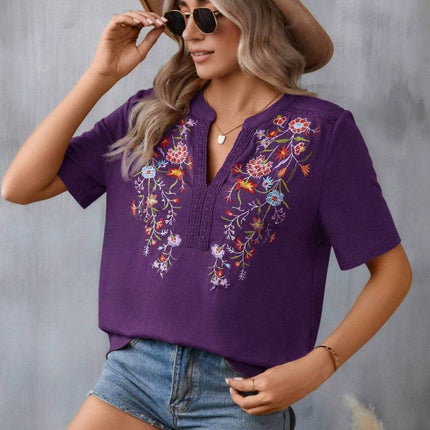 Embroidered Notched Short Sleeve T-Shirt