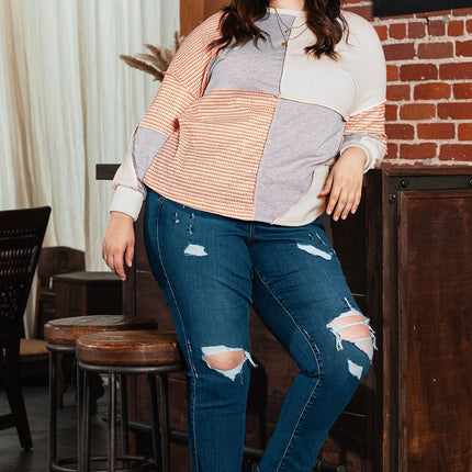 Plus Size Exposed Seam Color Block Round Neck Sweatshirt