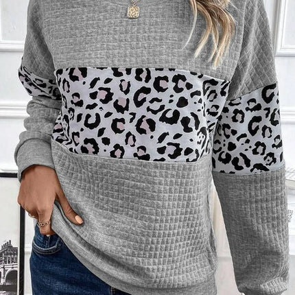 Leopard Round Neck Long Sleeve Sweatshirt