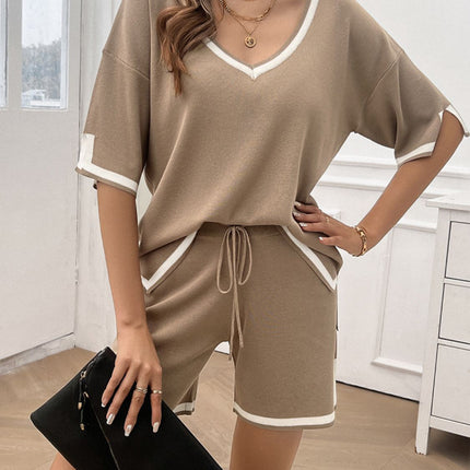 Contrast Trim V-Neck Top and Shorts Set