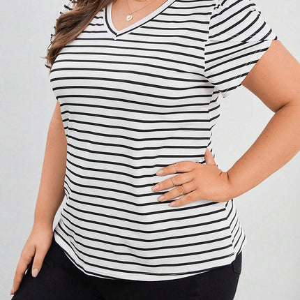 Plus Size Striped V-Neck Short Sleeve T-Shirt