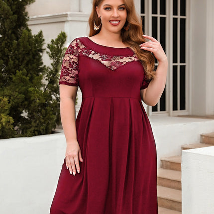 Plus Size Ruched Round Neck Short Sleeve Dress