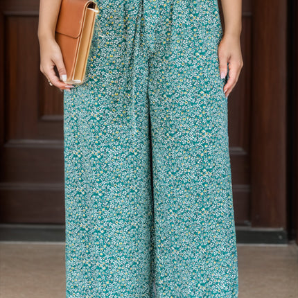 Plus Size Ditsy Floral Wide Lag Pants