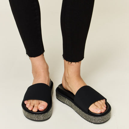 Forever Link Open Toe Rhinestone Platform Sandals